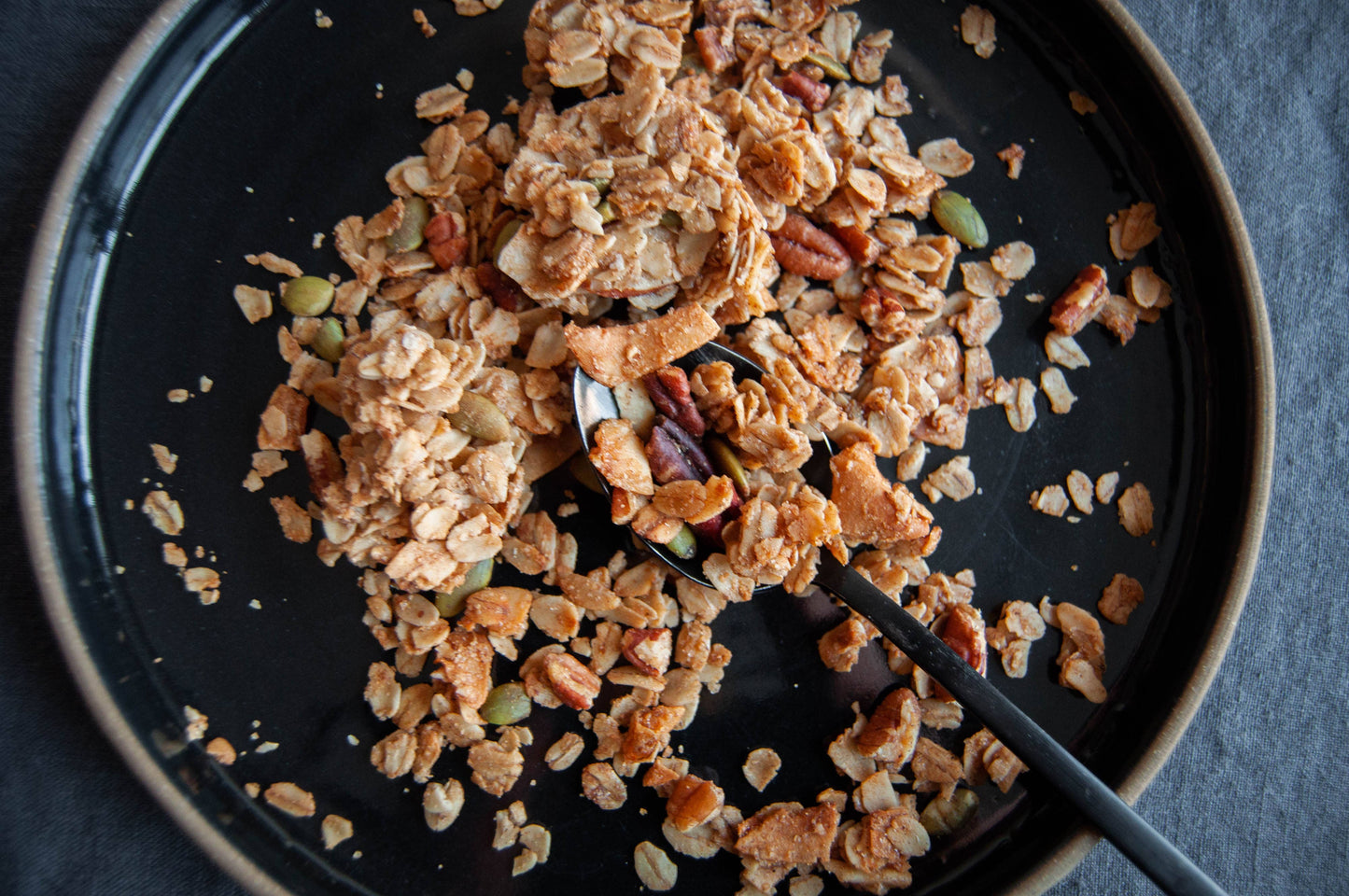 PANTRY | Granola — Maple Pecan