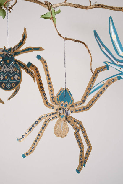 MAISON | Halloween HANGING SPIDER PAPER ORNAMENTS